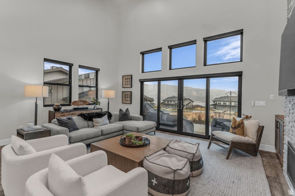 Image 9 of property listing at 10038 N MEER CIR #17, Heber City, UT 84032