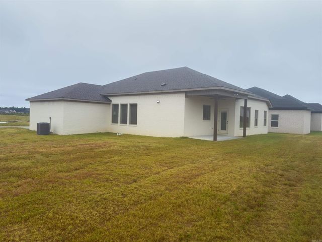 300 Alyece Ln, Hensley, AR 72065