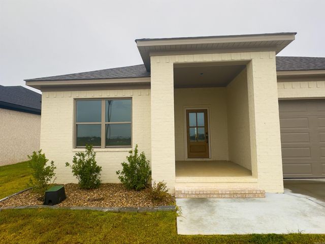 300 Alyece Ln, Hensley, AR 72065