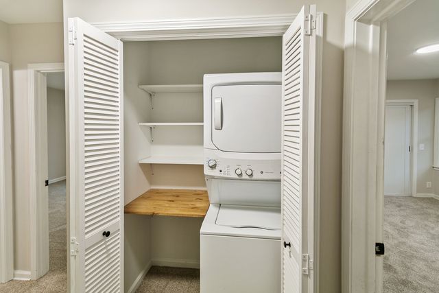 615 Polo Drive, Wheaton, IL 60187