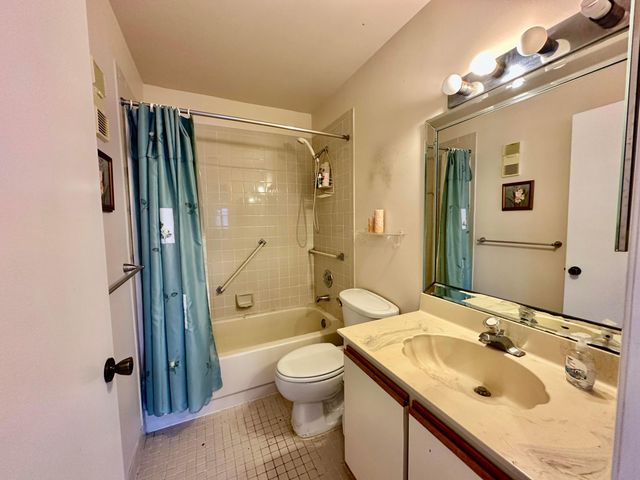 15235 Lakes Of Delray Boulevard 308, Delray Beach, FL 33484