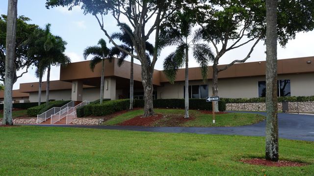15235 Lakes Of Delray Boulevard 308, Delray Beach, FL 33484