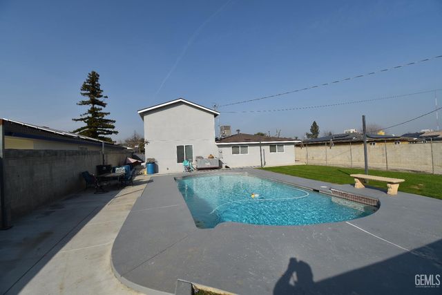 4225 De Ette Avenue, Bakersfield, CA 93313