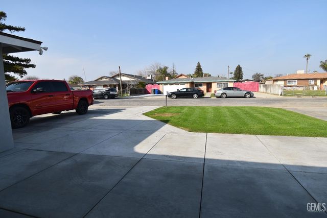 4225 De Ette Avenue, Bakersfield, CA 93313