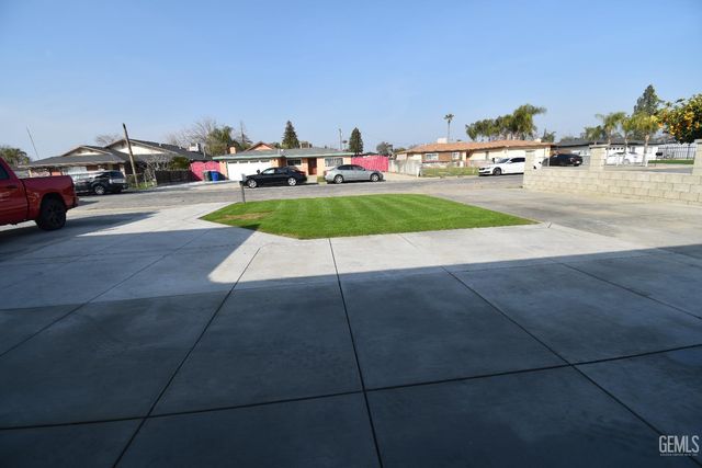 4225 De Ette Avenue, Bakersfield, CA 93313