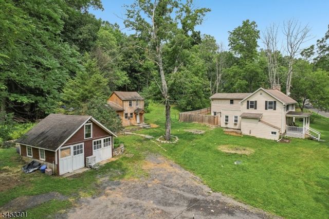 135 Millbrook Rd, Hardwick Twp., NJ 07825