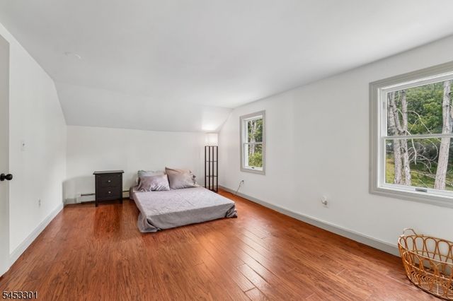 135 Millbrook Rd, Hardwick Twp., NJ 07825