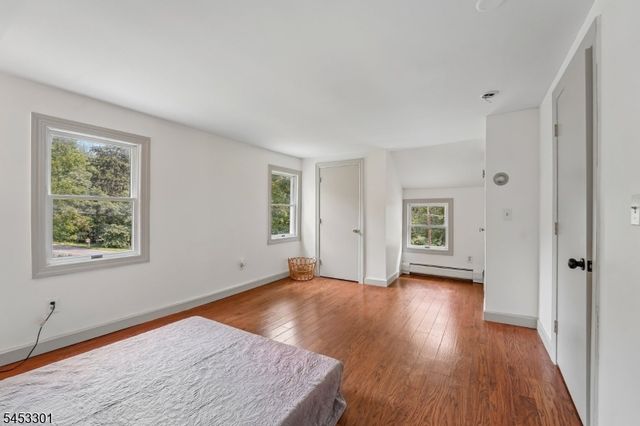 135 Millbrook Rd, Hardwick Twp., NJ 07825