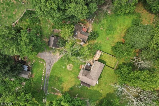 135 Millbrook Rd, Hardwick Twp., NJ 07825