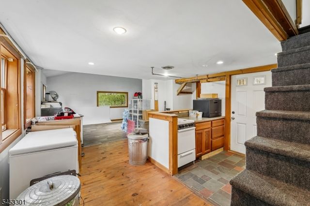 135 Millbrook Rd, Hardwick Twp., NJ 07825