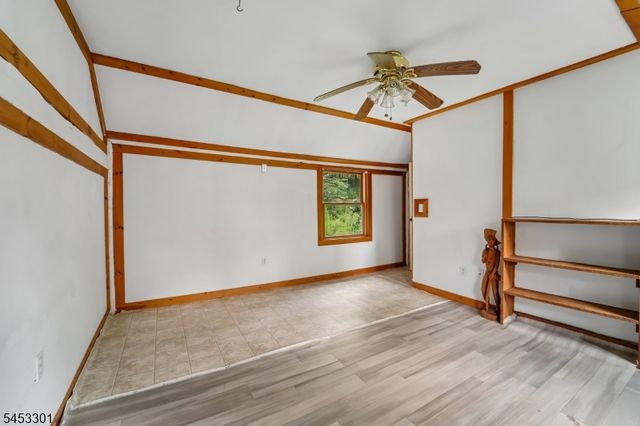 135 Millbrook Rd, Hardwick Twp., NJ 07825