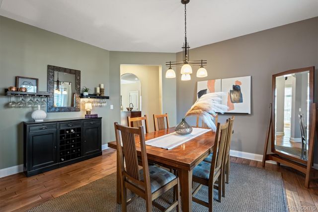 8473 Deerwood Road, Independence Charter Township, MI 48348