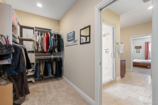 8473 Deerwood Road, Independence Charter Township, MI 48348