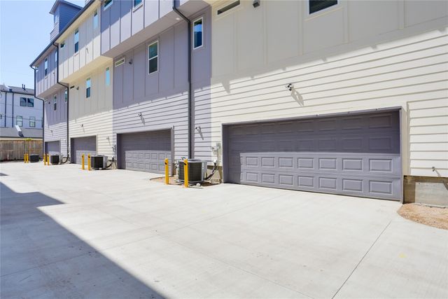 2805 Weisenberger Street 503, Fort Worth, TX 76107