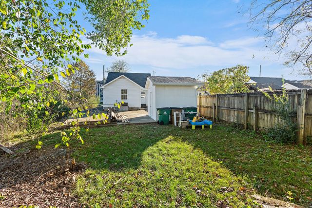 809 N DuPont Ave, Madison, TN 37115