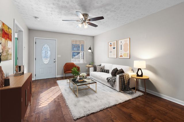 809 N DuPont Ave, Madison, TN 37115