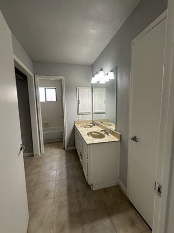 1705 Wheatfield Drive, Mesquite, TX 75149