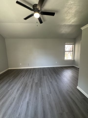 1705 Wheatfield Drive, Mesquite, TX 75149