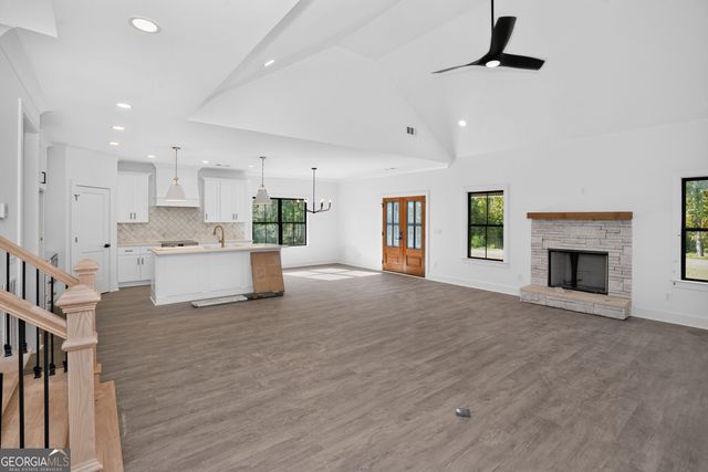21 Peninsula Drive, Monticello, GA 31064