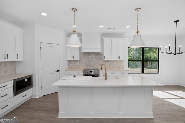 21 Peninsula Drive, Monticello, GA 31064