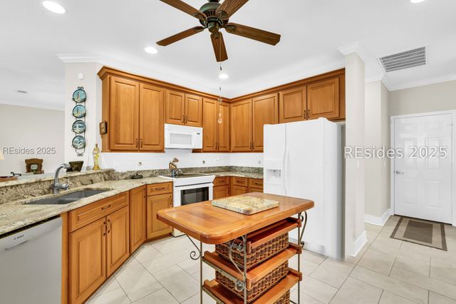 21 Trescot Ln, Bluffton, SC 29909