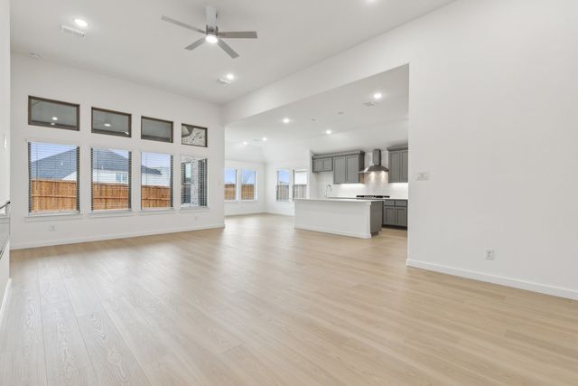 424 Blackwater Trail, Waxahachie, TX 75165