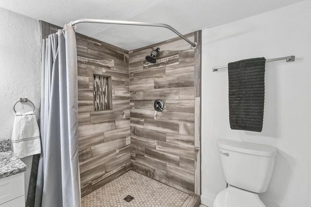 6212 Bridge Road, Monona, WI 53716