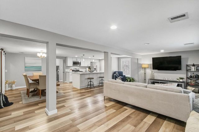 6212 Bridge Road, Monona, WI 53716