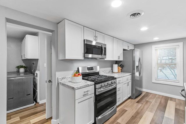 6212 Bridge Road, Monona, WI 53716