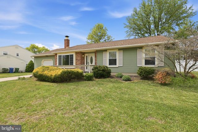 302 WINDSOR LN, Marlton, NJ 08053