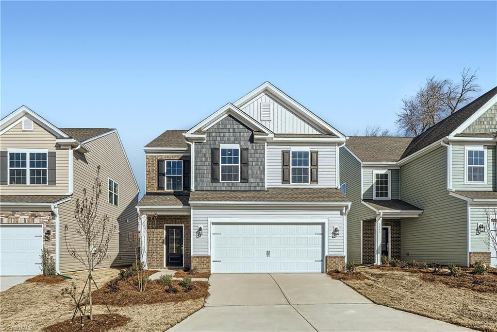 5242 Amaryllis Way, Winston-salem, NC 27104