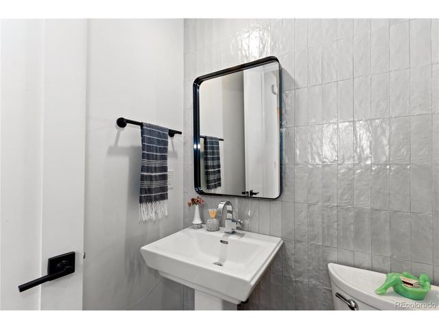 4684 E Dartmouth Ave, Denver, CO 80222