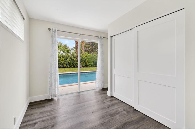 19228 Caribbean Court, Jupiter, FL 33469