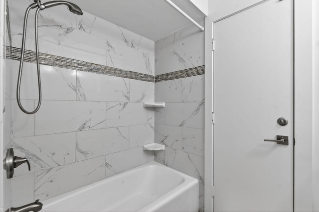 19228 Caribbean Court, Jupiter, FL 33469