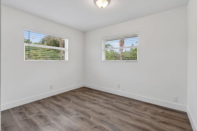 19228 Caribbean Court, Jupiter, FL 33469