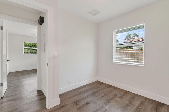 19228 Caribbean Court, Jupiter, FL 33469