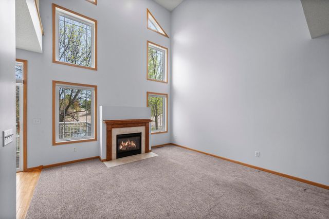 5094 Yuma Lane N, Plymouth, MN 55446