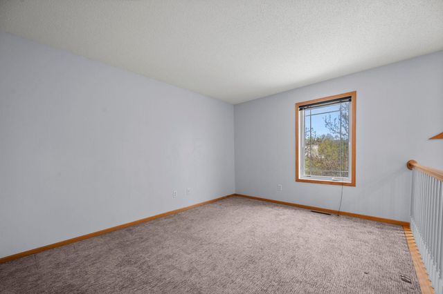 5094 Yuma Lane N, Plymouth, MN 55446
