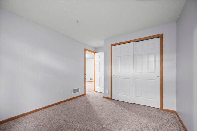 5094 Yuma Lane N, Plymouth, MN 55446