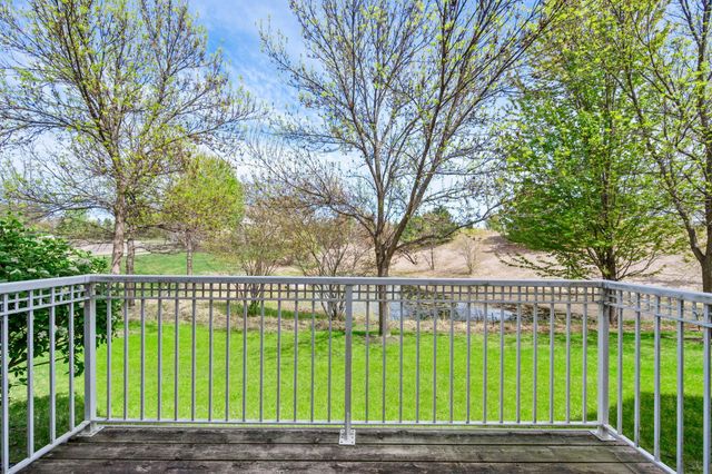 5094 Yuma Lane N, Plymouth, MN 55446
