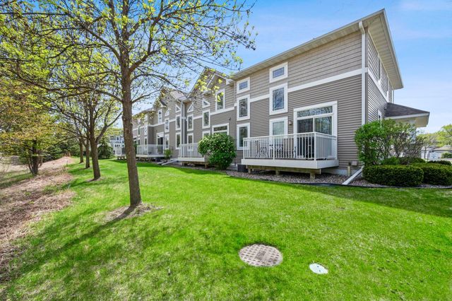 5094 Yuma Lane N, Plymouth, MN 55446