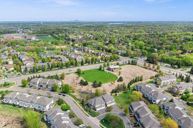 5094 Yuma Lane N, Plymouth, MN 55446