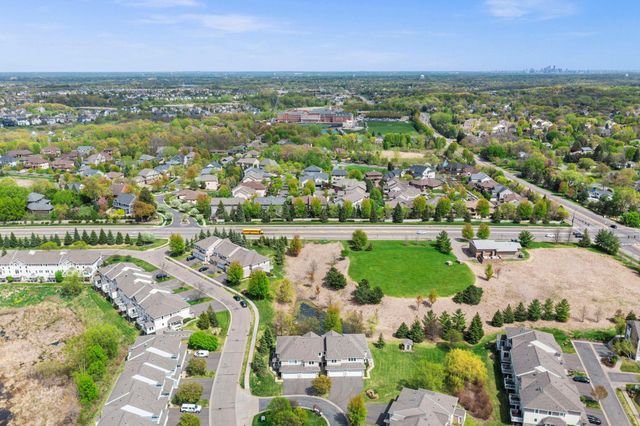 5094 Yuma Lane N, Plymouth, MN 55446