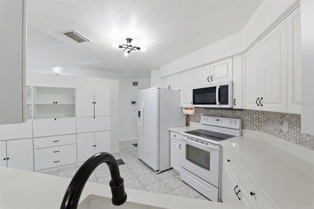 12515 SHADOW RIDGE BOULEVARD, Hudson, FL 34669