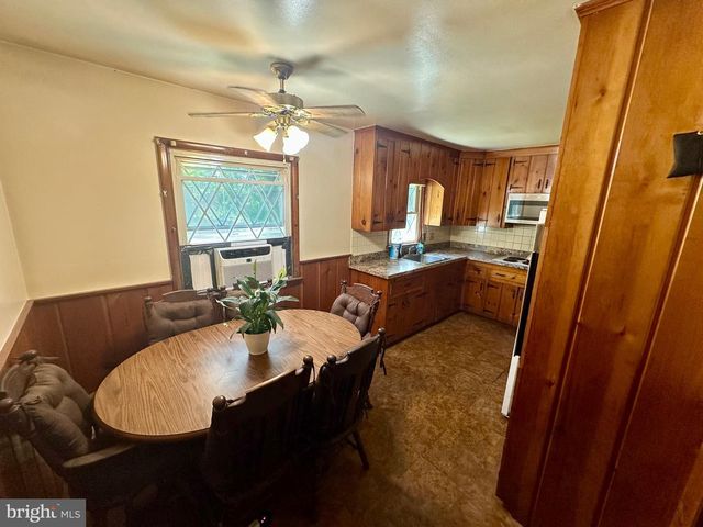 198 GRANT AVE, Coatesville, PA 19320