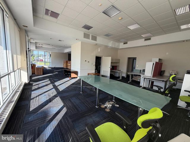 1149 COOPER ST, Beverly, NJ 08010