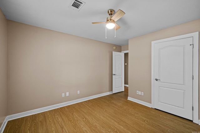 86 Magness Creek Drive, Cabot, AR 72023