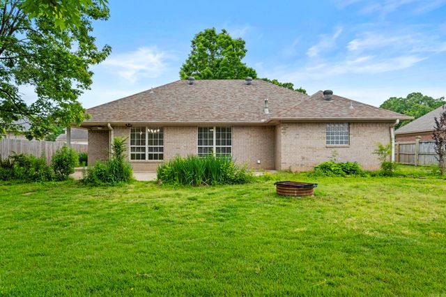 86 Magness Creek Drive, Cabot, AR 72023