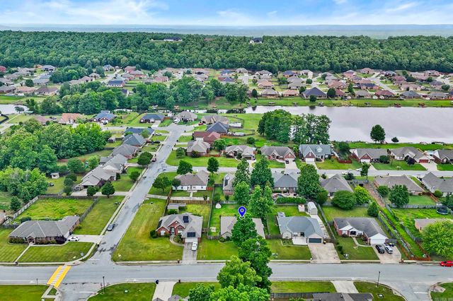 86 Magness Creek Drive, Cabot, AR 72023