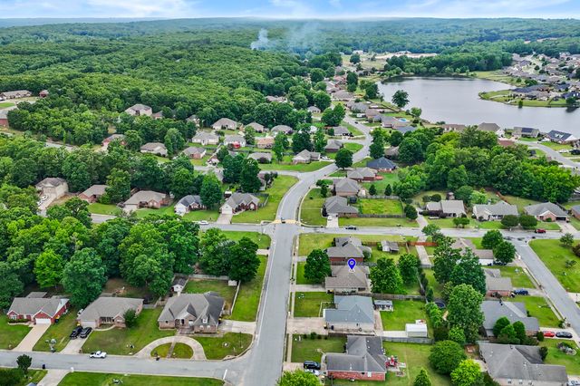 86 Magness Creek Drive, Cabot, AR 72023